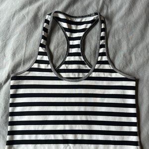 lululemon | cool racerback tank | size 6